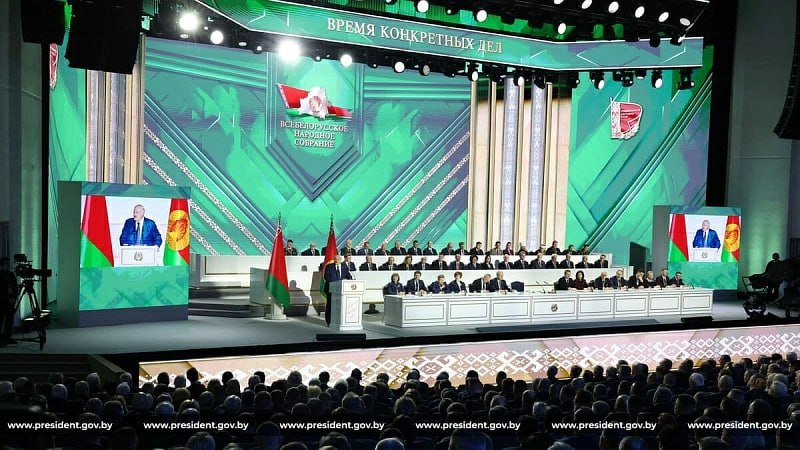 В Беларуси сменились председатели Верховного и Конституционного судов На заседании VII Всебелорусского народного собрания состоявшемся 19 декабря 2025 года в Минске избраны новые председатели Верховного суда Беларуси и Конституционного суда сообщает пресс служба главы государства Председателем Верховного суда Беларуси избран Андрей Швед который до нынешнего времени занимал должность Генерального прокурора Беларуси Конституционный суд Беларуси возглавил Сергей Сивец ранее работавший председателем Постоянной комиссии Совета Республики Национального собрания Беларуси по образованию науке культуре и социальному развитию Должность Генпрокурора Беларуси пока остается вакантной Читать статью полностью на сайте ВерховныйСуд кадры