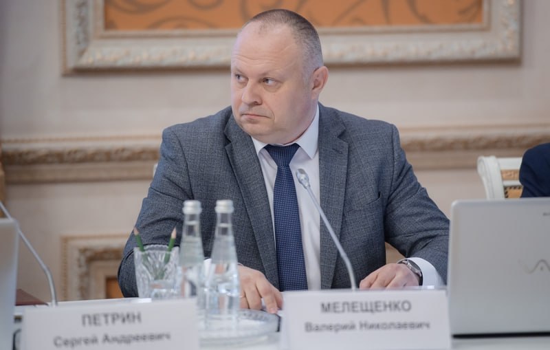 На пост министра сельского хозяйства Воронежской области назначили Валерия Мелещенко К исполнению своих обязанностей он приступит с 7 октября До сегодняшнего дня Валерий Мелещенко занимал должность министра по развитию муниципальных образований региона   vrn aif ru society details meleshchenko naznachen ministrom selskogo hozyaystva voronezhskoy oblasti aifvrn