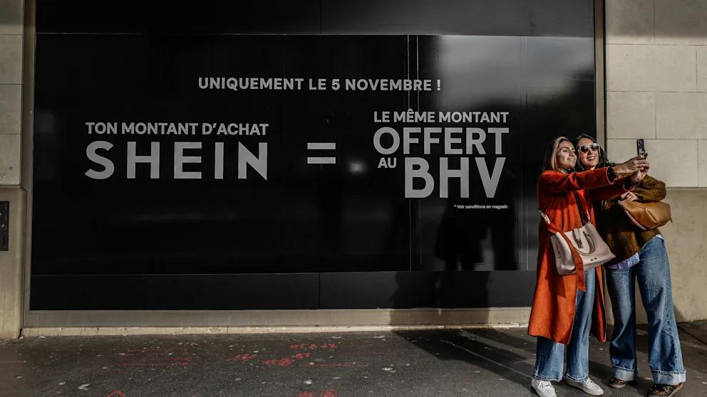 Франция заблокировала китайского онлайн ритейлера Shein из за продажи секс кукол с детскими чертами Правительство Франции распорядилось заблокировать доступ к китайской торговой платформе Shein после скандала с продажей секс кукол внешне напоминающих детей Как сообщил офис премьер министра Себастьена Лекорню сайт останется недоступным пока компания не докажет что ее ассортимент полностью соответствует французскому законодательству Решение принято на фоне усиленного контроля за деятельностью Shein пишет Le Figaro Поводом для блокировки стало появление на платформе секс кукол с детскими лицами Власти расценили это как нарушение законов о защите несовершеннолетних Правительственная уполномоченная по вопросам детства Сара Эль Айри заявила в эфире телеканала BFMTV что полиция найдет покупателей этих кукол Ранее власти уже предупреждали Shein что в случае повторных нарушений компания столкнется с жесткими санкциями Скандал вспыхнул накануне когда Shein открыл свой первый физический магазин в Париже всего в нескольких шагах от Нотр Дама Открытие сопровождалось акциями протеста Дополнительную волну возмущения вызвало сообщение о том что на платформе продавались запрещённые во Франции предметы ножи и кастеты Основанная в 2008 году в Китае и ныне зарегистрированная в Сингапуре компания Shein известна своей сверхбыстрой производственной моделью и низкими ценами Однако ее деятельность регулярно критикуют за эксплуатацию работников и загрязнение окружающей среды BILD Russian