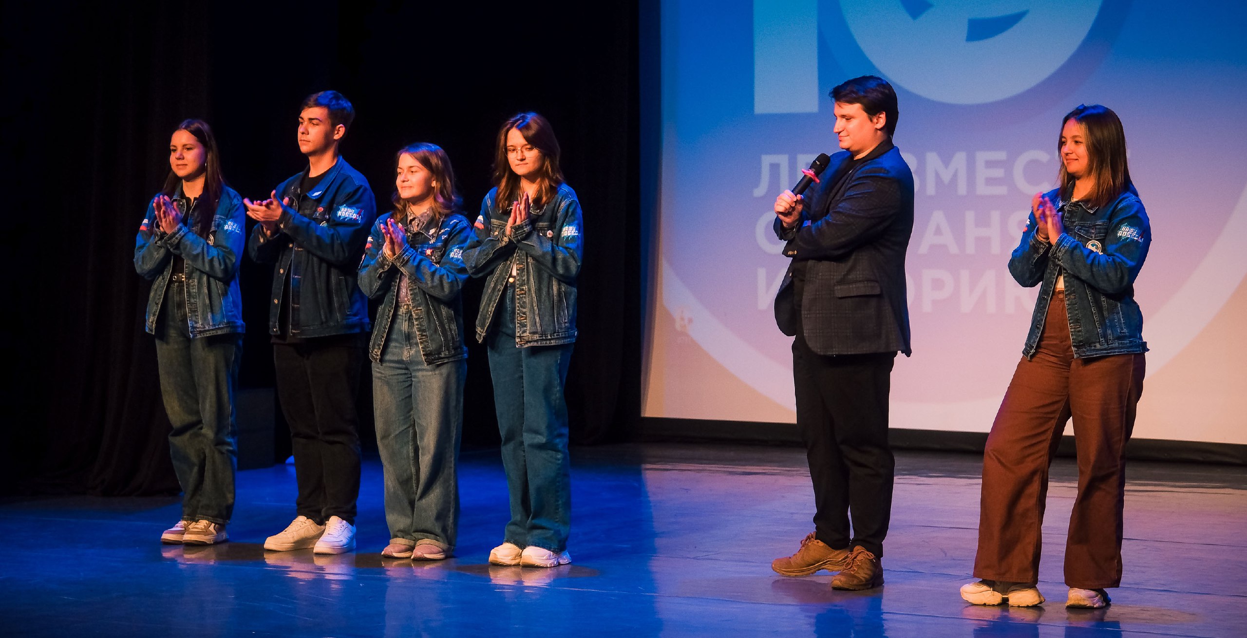 Региональный форум Волонтеров Победы состоялся на Камчатке На Камчатке прошло молодежное мероприятие добровольцев посвященное сохранению исторической памяти Участие в нем приняли представители более 30 образовательных учреждений края Нажмите для подробностей   kam24 ru news main 20251121 122891 html utm source telegram utm medium messenger