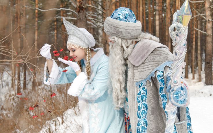 От Саратовской области до Подмосковья где дешевле всего найти аниматоров в образе Деда Мороза и Снегурочки Эксперты Авито Услуг изучили стоимость услуг аниматоров в образах Деда Мороза и Снегурочки в разных регионах России в ноябре 2025 года и выяснили что выступление пары сказочных героев обходится от 4 000 рублей Растет интерес к самому известному новогоднему персонажу Средняя стоимость артистов в костюме Деда Мороза начинается от 2 500 рублей в час    Саратовская и Самарская области а также Татарстан от 2 000 рублей    Челябинская область от 2 400 рублей    Алтайский край Кемеровская Свердловская и Нижегородская области от 2 500 рублей    Ставропольский и Краснодарский края а также Московская Тюменская и Новосибирская области от 3 000 рублей Снегурочка неизменный герой новогодних праздников Минимальная цена за услуги аниматоров в образе Снегурочки от 2 500 рублей за час    Саратовская и Самарская области от 2 000 рублей    Татарстан от 2 200 рублей    Челябинская область от 2 400 рублей    Ставропольский и Краснодарский края а также Новосибирская и Ростовская области от 3 000 рублей    Московская область от 3 500 рублей Новости АвитоУслуги