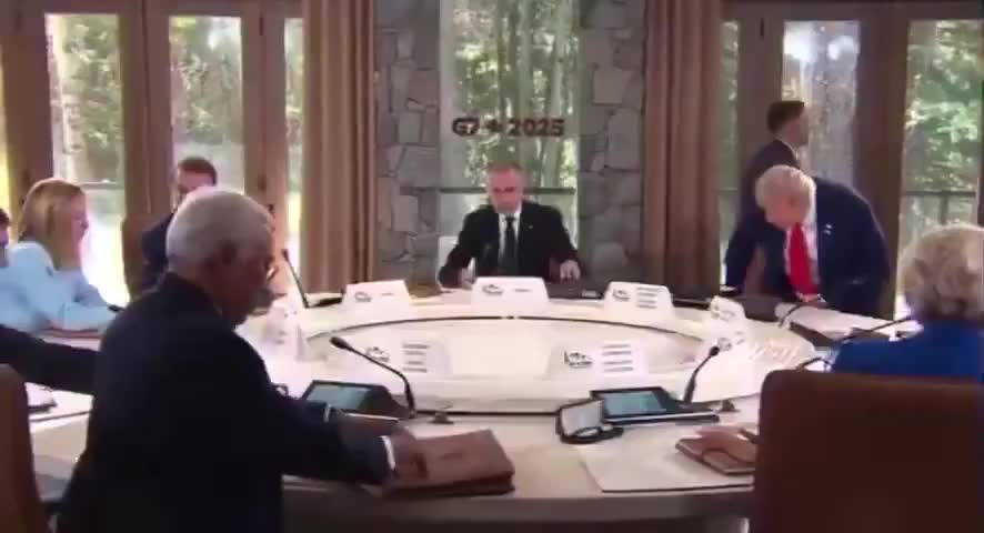 Лидеры G7 обсуждают военные возможности Европы на саммите в Канаде