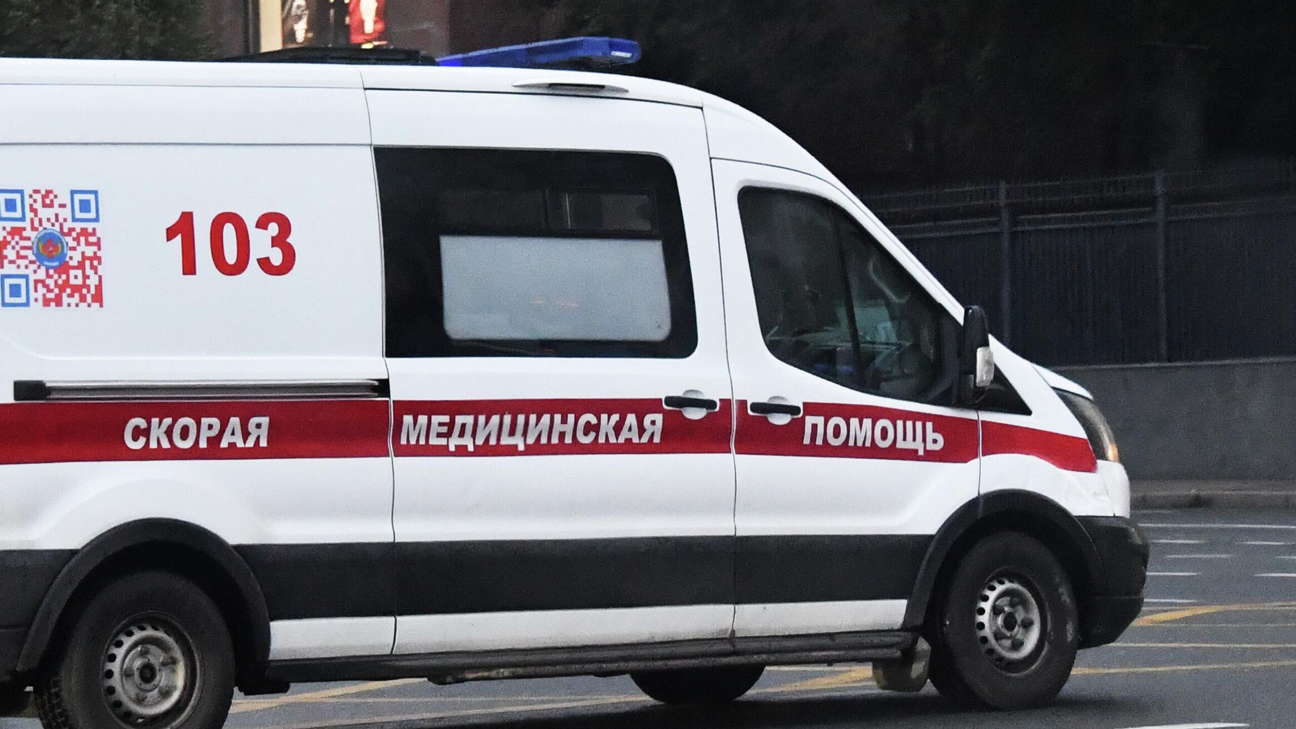 Девочка 15 лет ранена осколками от сбитой воздушной цели в Севастополе состояние тяжелое ее везут в больницу Развожаев