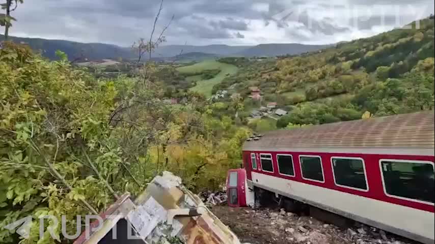 Столкновение двух поездов в Словакии: пострадали более 20 человек