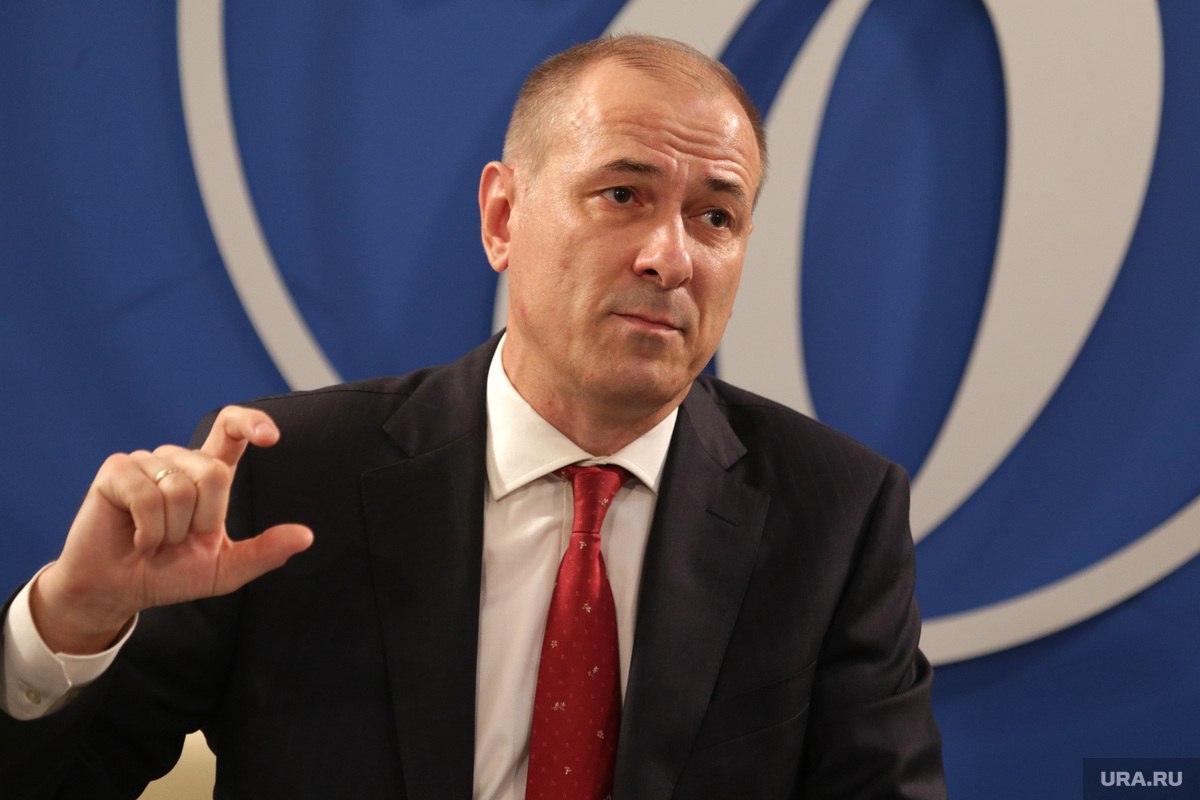 Задержан бывший депутат ЗС и общественник Константин Окунев Ему вменяют публичные призывы к осуществлению террористической деятельности Окуневу грозит штраф до миллиона рублей или лишение свободы на срок от 5 до 7 лет Вероятно суд выберет меру пресечения обвиняемому завтра 30 октября Подробнее о политической карьере оппозиционера узнаете тут   Подписаться   Дать буст Мы в MAX