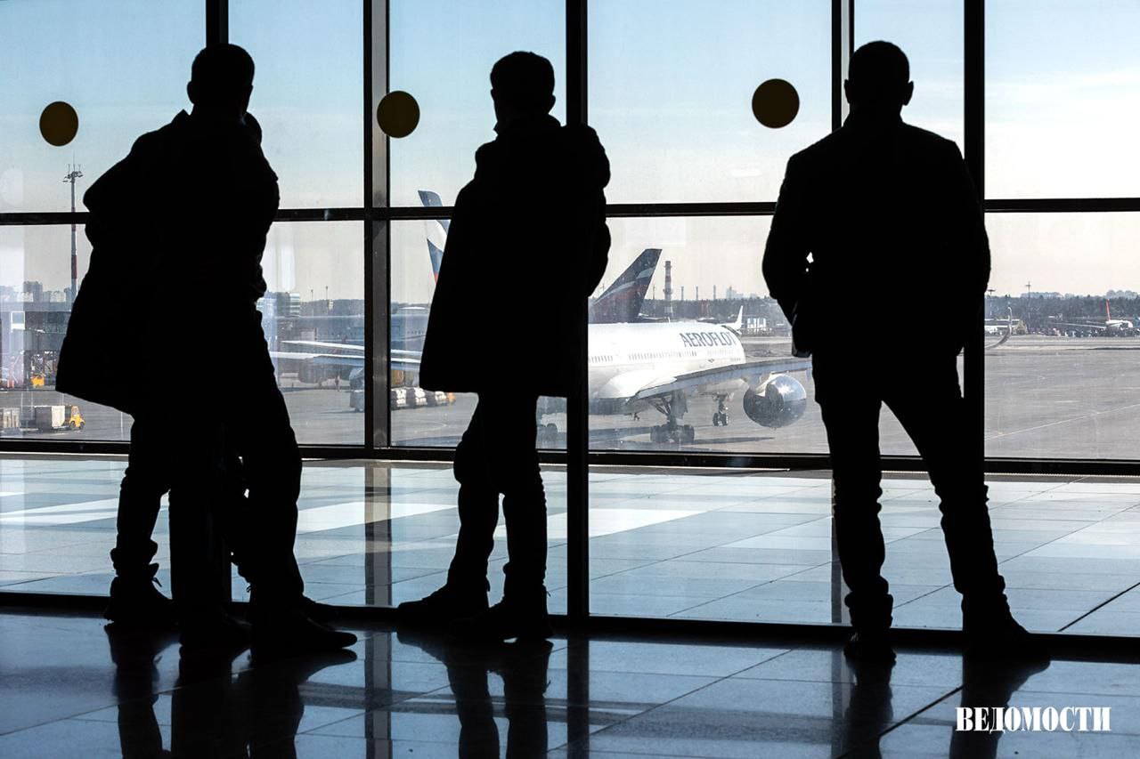 Московский аэропорт Шереметьево повысит сборы и тарифы на обслуживание воздушных судов для российских авиакомпаний на 10 сообщает Интерфакс со ссылкой на данные аэропорта Сборы для иностранных перевозчиков вырастут на 3 Новые тарифы вступают в силу с 1 января Telegram Max