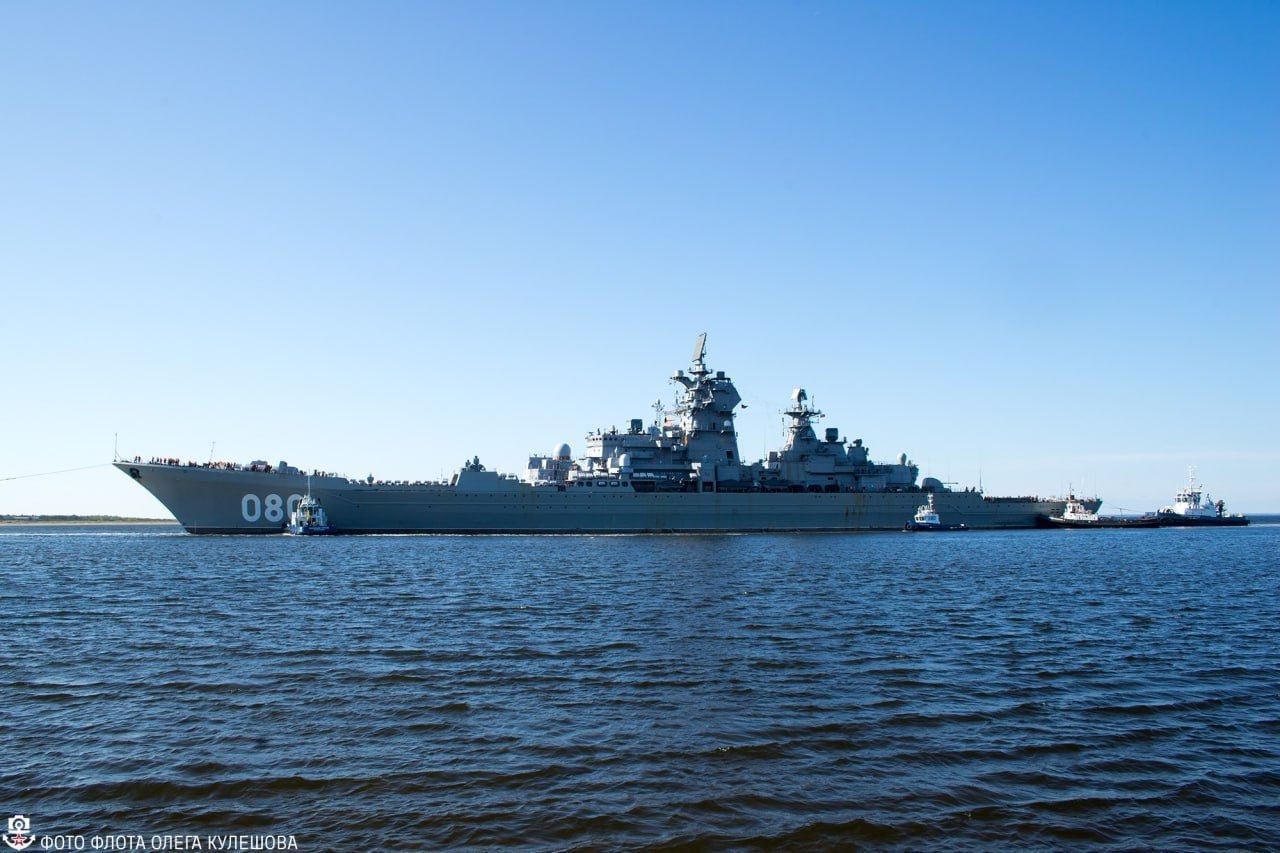 Возвращение в Северодвинск тяжелого ракетного атомного крейсера пр 11442М Адмирал Нахимов В Северодвинск на ПО Севмаш после первого этапа ходовых испытаний в Белом море вернулся ТРАКР пр 11442М Адмирал Нахимов Фото Олег Кулешов  Подписывайтесь на НОЗС