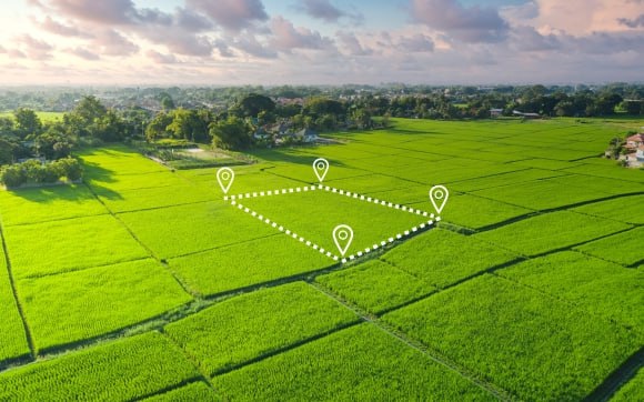 Росреестр наводит порядок в обороте федеральных и прочих земель Комиссия Правительства РФ по законопроектной деятельности одобрила законопроект Росреестра направленный на вовлечение федеральных земель в оборот и создание условий для использования таких земель Проект закона представил статс секретарь заместитель руководителя Росреестра Алексей Бутовецкий Подробнее   www ancb ru news read 20360