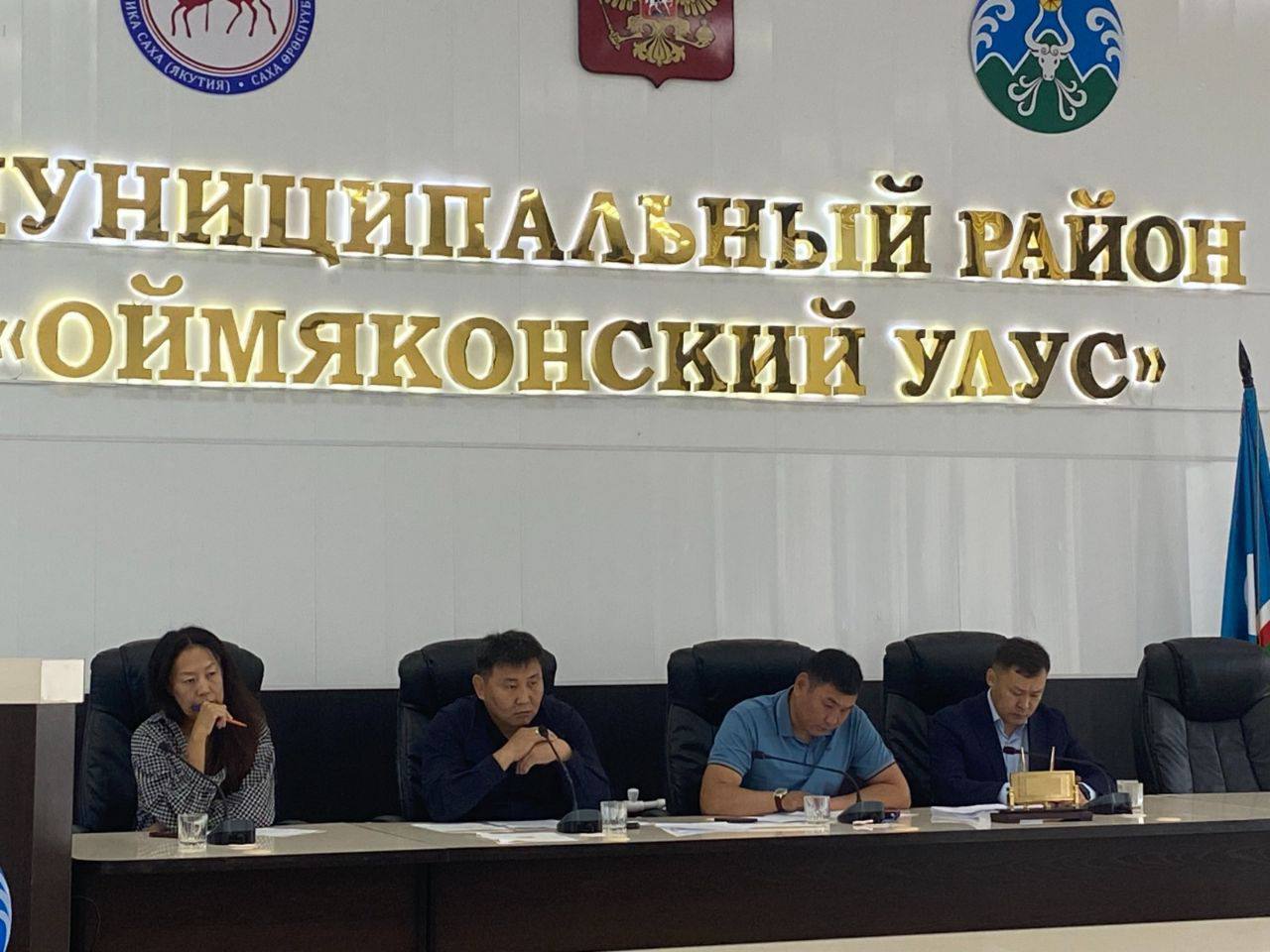 В Якутии свыше 1,5 тысяч заявлений поступили от пострадавших в результате паводка Сегодня через портал государственных услуг от пострадавших от паводка поступили свыше 1500 заявлений. В том числе более 1000 заявлений на единовременную и 410 – на финансовую помощь в связи с утратой имущества первой необходимости.