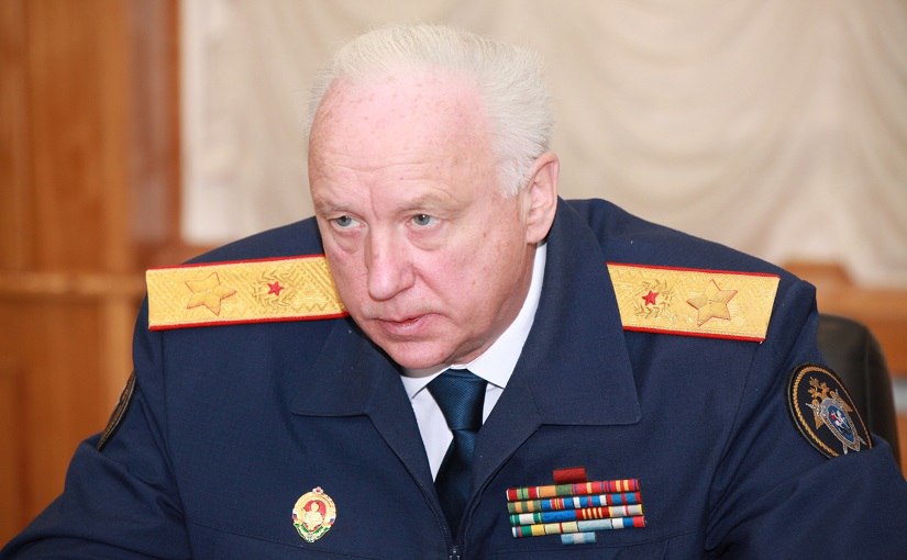 Бастрыкин поручил возбудить дело после избиения девочки на Камчатке  В том числе проверят реакцию руководства лагеря на жалобы родителей  Председатель Следкома РФ отреагировал на инцидент в детском лагере «Альбатрос». Подробности по ссылке: