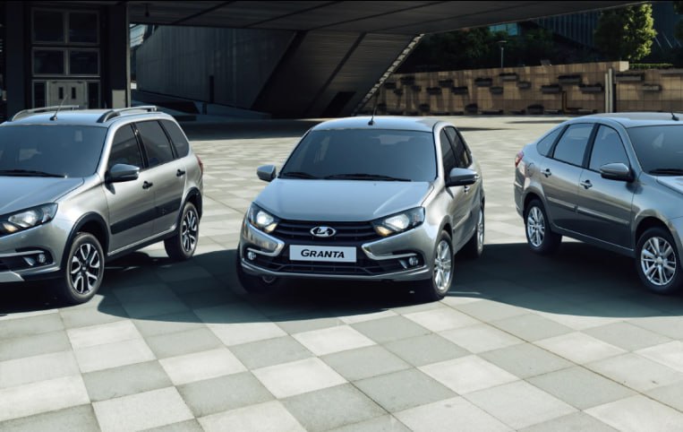 По итогам первого полугодия продажи новых легковых автомобилей в Нижегородской области сократились на 17,4% к январю-июню 2024 года, до 15,3 тыс. машин. Как следует из данных Минпромторга РФ, продажи легких коммерческих авто снизились на треть, до 1,8 тыс. Больше остальных просели сегменты грузовиков и автобусов: падение превысило 71% и 61% соответственно, было продано 491 и 134 машин.