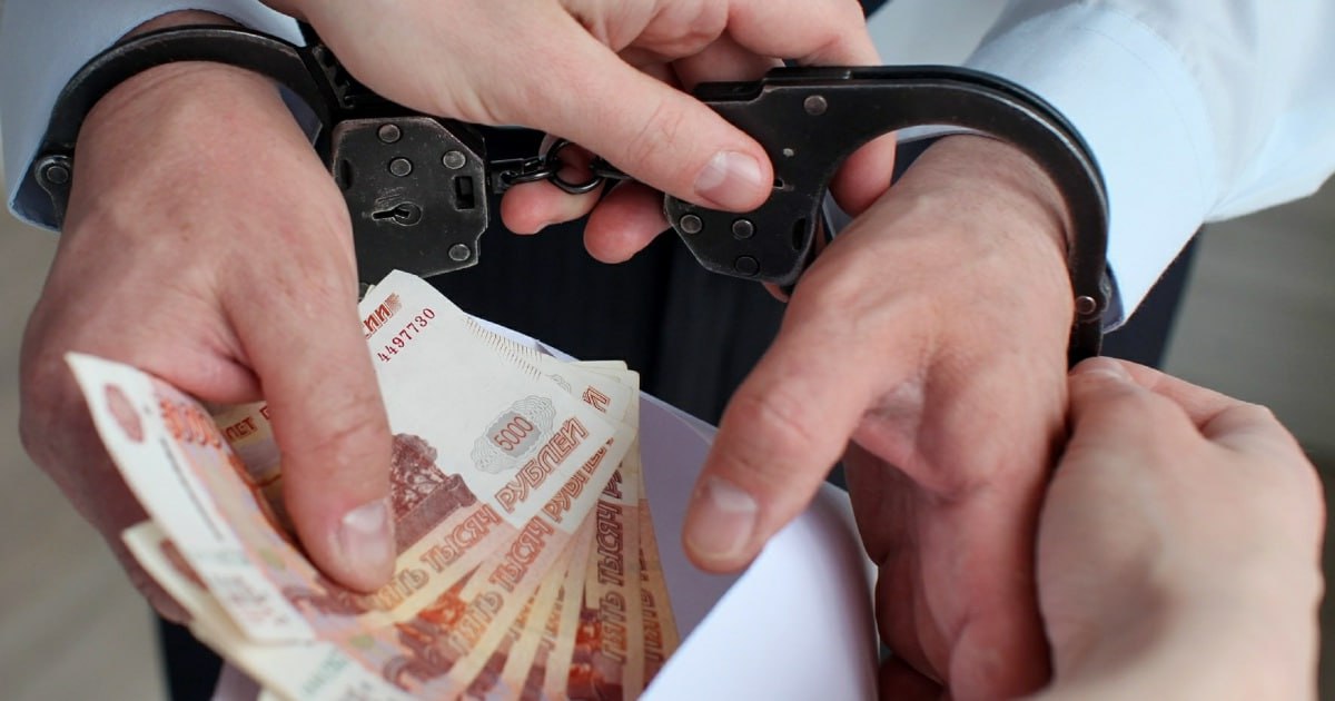 В ЛНР возбудили уголовное дело о подкупе экс-сотрудника медучреждения По данным следствия, с июля по декабрь 2023 года работник контрактной службы одного из учреждений здравоохранения неоднократно получал от коммерсантов деньги более 280 тысяч рублей за ограничение конкуренции при заключении госконтрактов Уголовное дело возбуждено на основании материалов УФСБ России по ЛНР. Следствие продолжается Вести. Луганск Подписаться Прислать новость