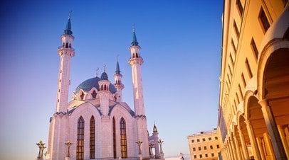 В Татарстане открыли Вознесенский тракт   В Татарстане официально открыли Вознесенский тракт в Казани, автодорогу Алексеевск — Альметьевск и новый перрон аэропорта Казани.  Читать далее