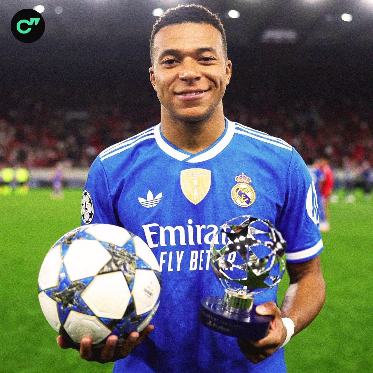 Мбаппе получил награду лучшего игрока матча уже в 10 й раз за сезон со статуэткой в руках Килиан заявил что несмотря на покер он недоволен двумя упущенными моментами Француз стал лишь вторым игроком в истории Реала с четырьмя голами за матч в ЛЧ до него это удавалось только Криштиану Роналду идет по стопам легенды   Все рекорды сезона в приложении ГОЛ