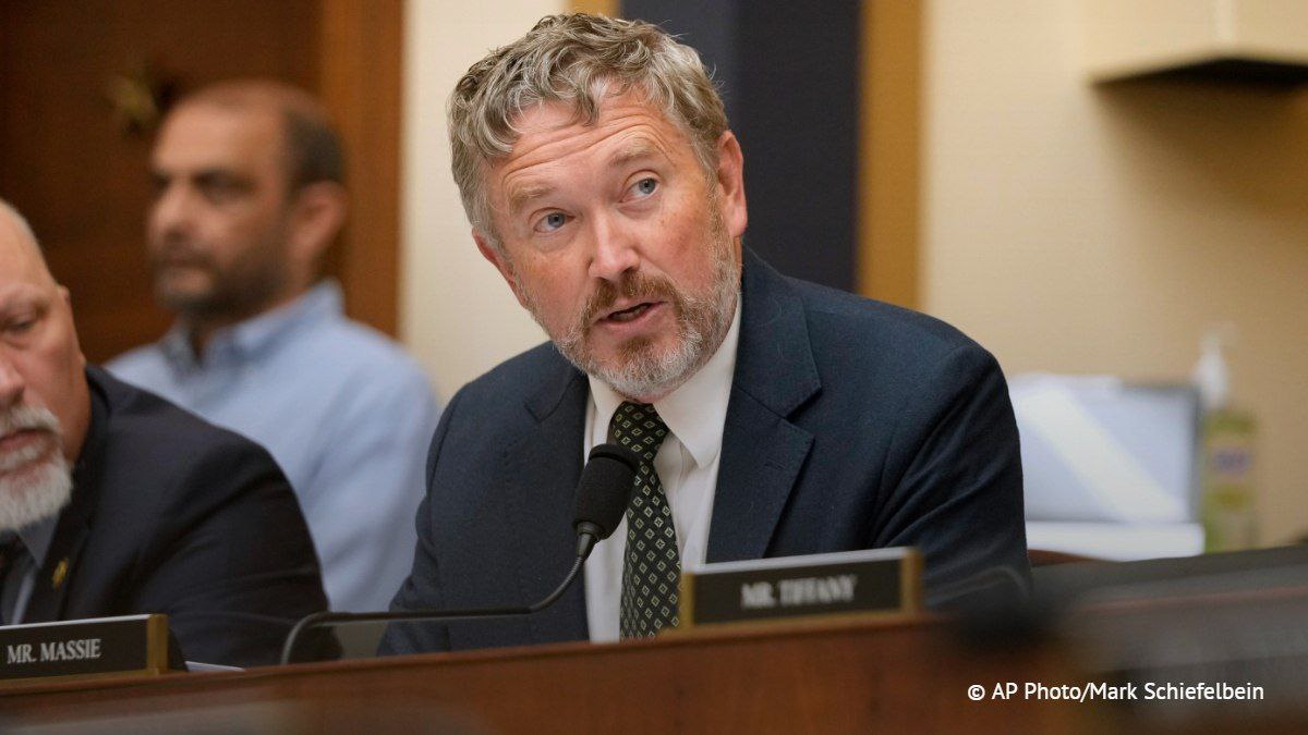 Конгрессмен Томас Масси внес в Палату представителей законопроект о выходе США из НАТО