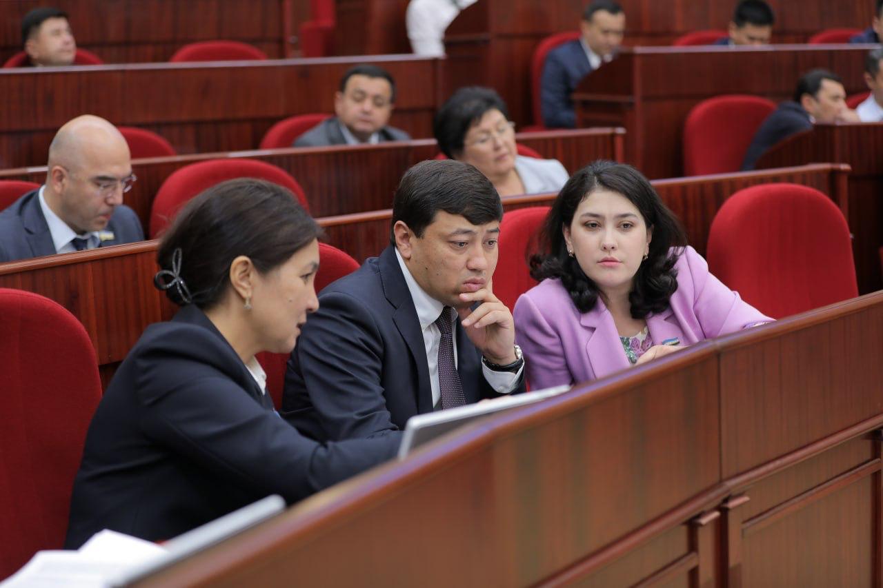 Депутаты приняли закон о реновации документ направлен на рассмотрение в Сенат проект гарантирует неприкосновенность частной собственности и её защиту государством для проведения реновации потребуется нотариально заверенное согласие всех жильцов дома