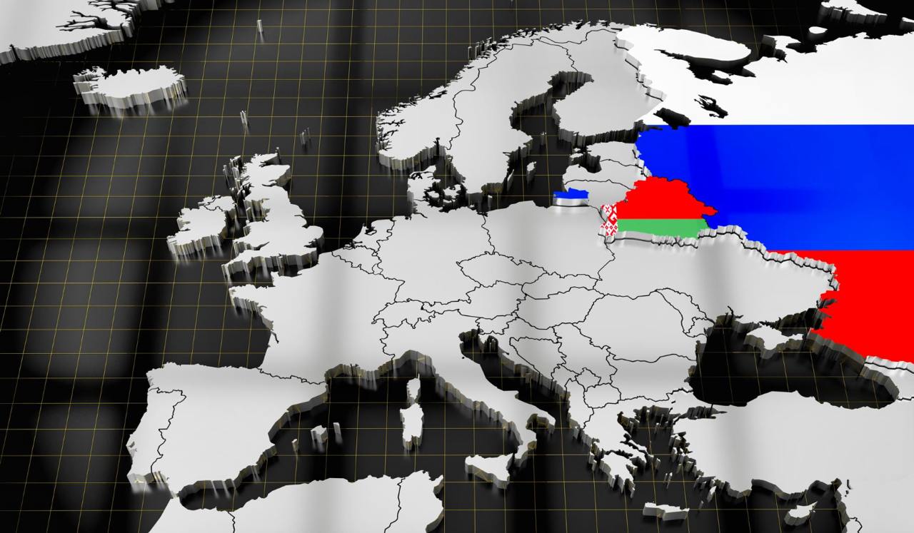 Соглашение между Россией и Белоруссией о взаимном признании виз вступит в силу в середине января 2025 года, заявил сегодня вице-премьер РФ Алексей Оверчук.  По его словам, все технические моменты, связанные с обменом данными компетентными ведомствами, решены.   Сам договор был подписан еще в июне 2020 года, затем ратифицирован.       - Подпишись!