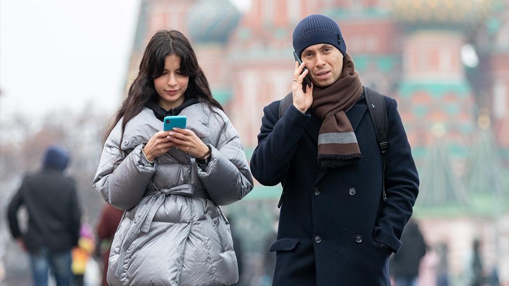 Операторы связи большой четверки Билайн Мегафон МТС и Т2 разработали открытые API межоператорского взаимодействия при маркировке вызовов организаций API нужен для того чтобы упростить взаимодействие крупных и мелких операторов для оперативной привязки и отвязки наименований от телефонных номеров Открытый API межоператорского взаимодействия при маркировке вызовов опубликован на сайтах крупнейших операторов мобильной связи Разработка открытого API позволит оптимизировать процесс обмена маркировками между операторами Услуга предоставляется бесплатно уточнили представители операторов До этого единых правил маркировки вызовов не существовало Telegram Дзен MAX