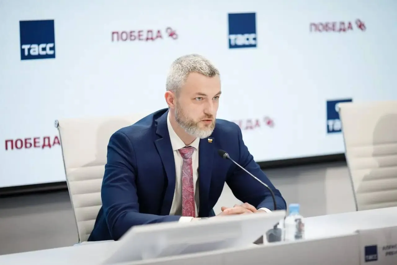 Уважаемые земляки 24 апреля 2026 года в 11 00 приём граждан по личным вопросам проведёт министр жилищно коммунального хозяйства Ставропольского края Александр Владимирович Рябикин Мероприятие состоится в здании администрации Апанасенковского муниципального округа по адресу с Дивное ул Советская 17 Предварительная запись осуществляется по телефону 8 86555 5 20 36 в приёмной администрации Апанасенковского муниципального округа Ставропольского края