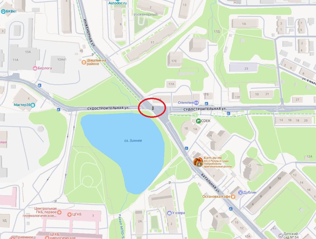 Троллейбус 1 временно пустят до Южного вокзала Причина дорожный провал на перекрёстке Судостроительной и Инженерной Как сообщили в муниципальном Центре организации движения и пассажирских перевозок в результате путь троллейбуса к конечной станции на улице Ульяны Громовой оказался заблокирован Исключено движение по Киевской и Батальной КАСКАД Прислать новоcть