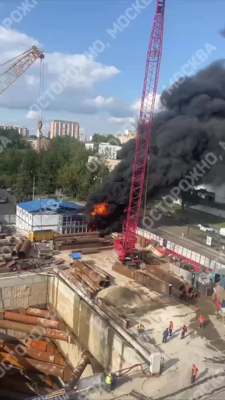 Пожар на стройке станции метро «Серебряный Бор» в Москве ликвидирован