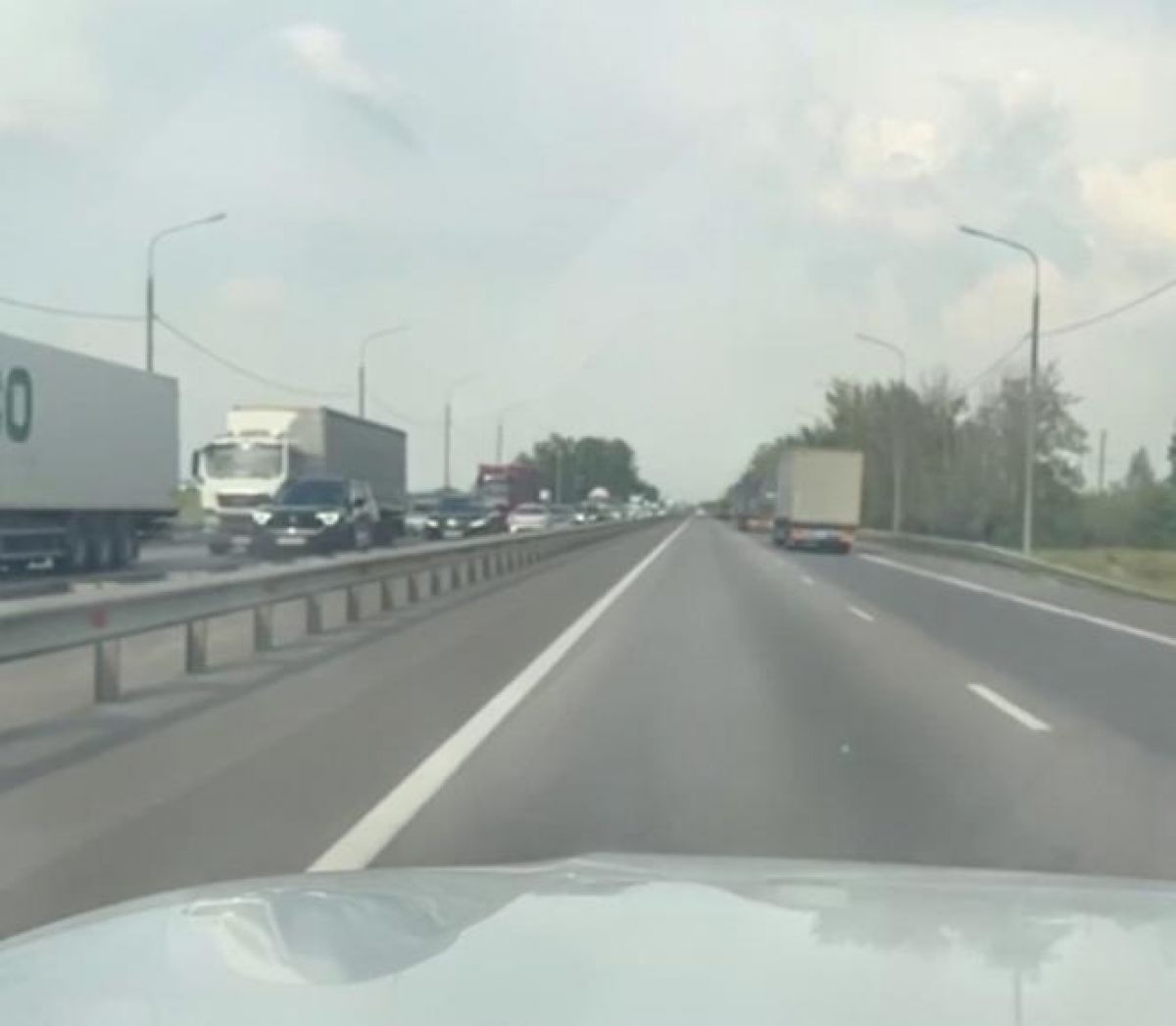 Авария на липецкой трассе "породила" трехкилометровую пробку На 293-м километре автодороги «Орёл-Тамбов» произошло столкновение двух легковых автомобилей. Участниками ДТП стали Škoda Octavia и Citroën Élysée. ↗ Прислать новость Подписаться