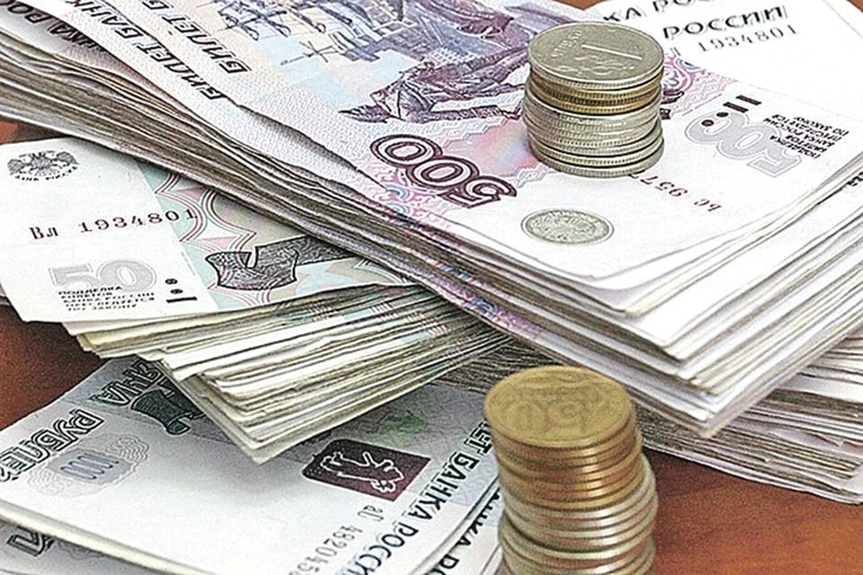 Житель Скадовского округа потерял более миллиона рублей, поверив аферистке Как сообщило ГУ МВД России по Херсонской области, 57-летний местный житель потерял 1 миллион 195 тысяч рублей. По словам потерпевшего, ему позвонили через мессенджер, представившись сотрудницей Роскомнадзора. Женщина заявила, что его персональные данные оказались в руках злоумышленников, и предложила «обезопасить» сбережения, переведя их на специальный счет. Поддавшись убеждению мошенницы, житель Скадовска оформил кредит и перевел деньги на продиктованные ею реквизиты.