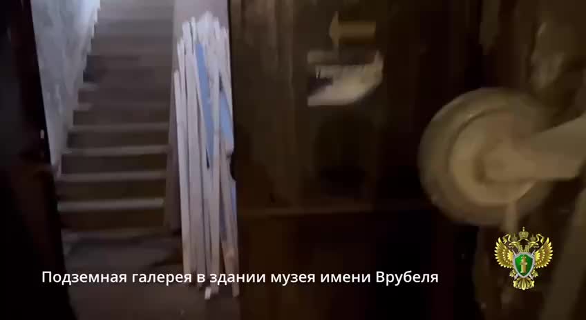 Прокуратура Омска требует восстановить подземную галерею музея Врубеля