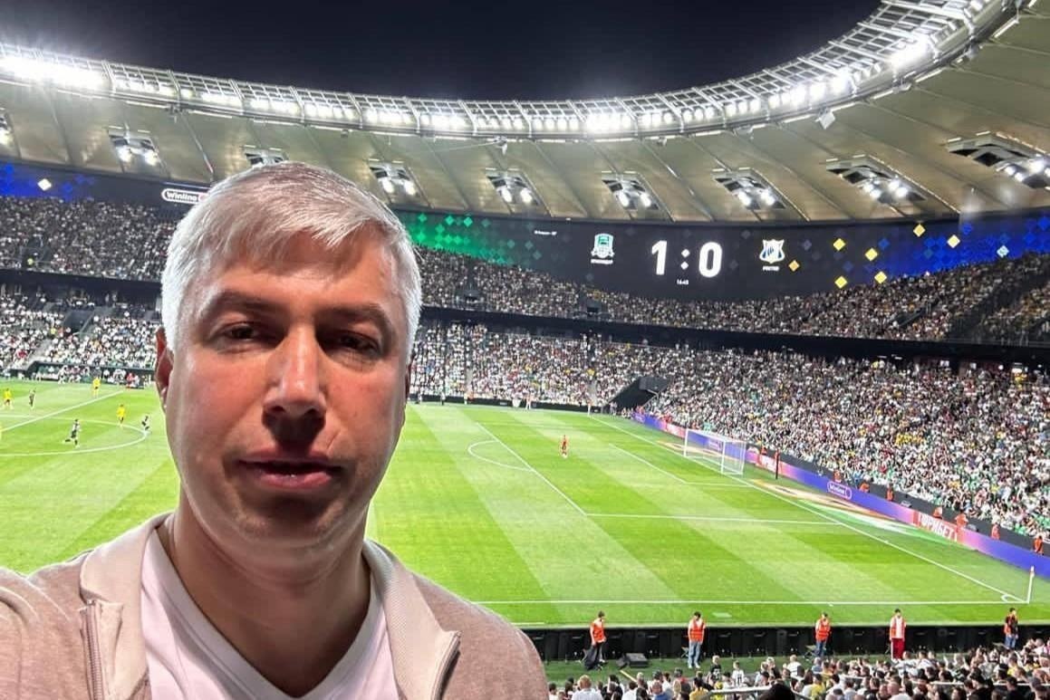 По данным DonDay Логвиненко задержали сегодня 24 октября Силовики пришли к нему с обыском Сейчас ведутся следственные действия Задержание Логвиненко связано с его деятельностью на посту главы администрации Ростова Подписаться Прислать нам новость Читать нас в MAX