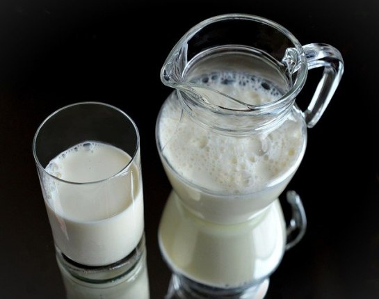 У Россиян нет денег на молочную продукцию спрос резко упал Производители вновь решили поднять цены на молоко Читать подробнее на сайте