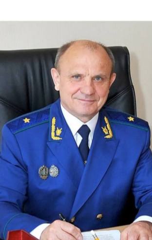 Бывший зампрокурора Воронежской области оказался замешан в скандале с ГК «Развитие»  Константин Кремнёв отменил постановление о возбуждении уголовного дела, касающегося нарушения жилищных прав жителей улицы Ленинградской.  Ранее Кремнёва уволили из надзорного ведомства. По какой причине — пока неизвестно.    Большой воронежский. Подписаться