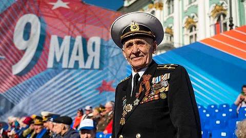 Блокадники из 10 стран приедут в Петербург на празднование 80-й годовщины Победы Блокадники из 10 стран приедут в Петербург на празднование 80-й годовщины Великой Победы. Всего ожидается 65 человек из ближнего и дальнего зарубежья, в том числе из Армении, Белоруссии, Германии, Эстонии и не только. Об этом сообщили в пресс-службе Смольного.