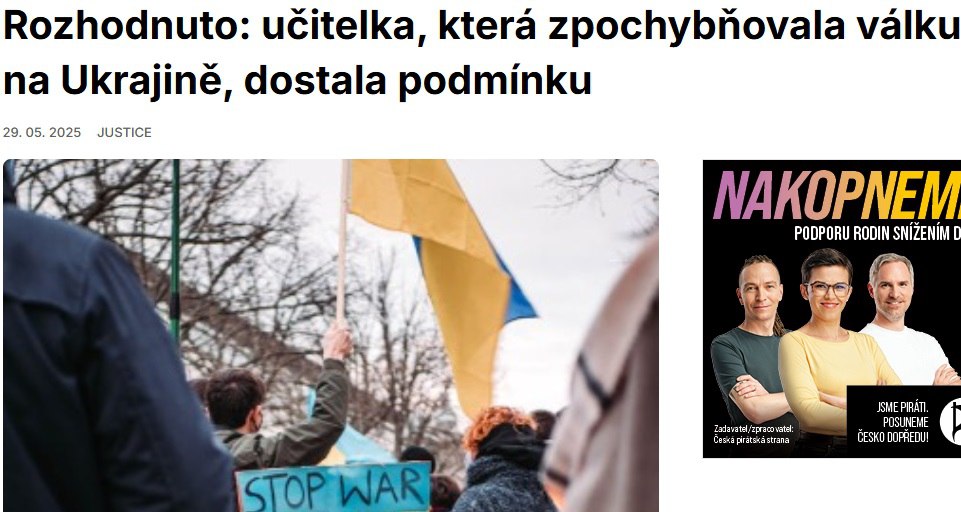 В Чехии школьный учитель получила срок за поддержку СВО. Суд в Праге приговорил Мартину Беднаржову к семи месяцам условного лишения свободы с испытательным сроком в 20 месяцев за «пророссийскую позицию». Весной 2022 года во время занятия в начальной школе в Праге Беднаржова назвала российскую военную операцию «оправданным способом решения ситуации» и поставила под сомнение репортажи чешского телевидения, — пишет Česká justice. Беднаржова также говорила о «нацистских украинских группах», которые убивали россиян с 2014 года. В окружном суде Праги по делу дважды вынесли оправдательный вердикт, но Верховный суд отменил решения и потребовал пересмотреть дело. Судья заявила, что Беднаржова злоупотребила своим положением учителя, чтобы распространять «вводящую в заблуждение интерпретацию» ситуации среди детей. Она добавила, что если бы Беднаржова выразила те же взгляды в частном порядке, ее бы не преследовали. Учительницу уволили после инцидента. Сама Беднаржова подтвердила, что она по-прежнему придерживается высказанного мнения и считает судебный процесс «политически мотивированным». #Чехия #суд #учитель
