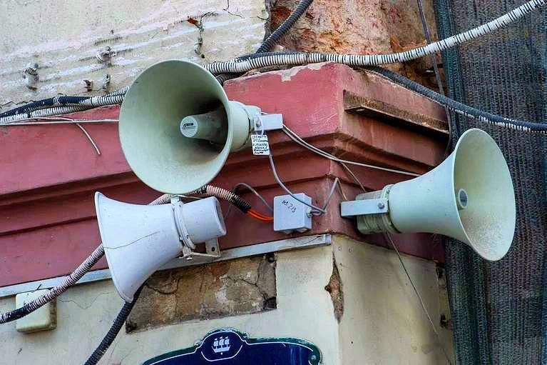 Сирены завоют 4 марта в Петербурге С 10 30 до 10 50 пройдёт комплексная проверка системы оповещения населения В городе включат громкоговорители сообщения передадут по ТВ и радио