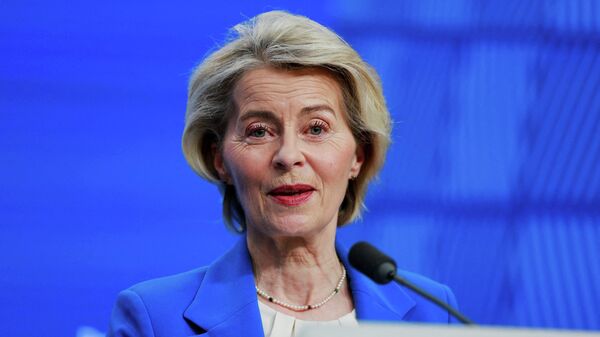 Главу ЕК обвинили в сокрытии коррупционных скандалов на Украине Председателя Еврокомиссии Урсулу фон дер Ляйен обвинили в покрывательстве Владимира Зеленского в коррупционных вопросах Об этом 25 января пишет немецкое издание Berliner Zeitung