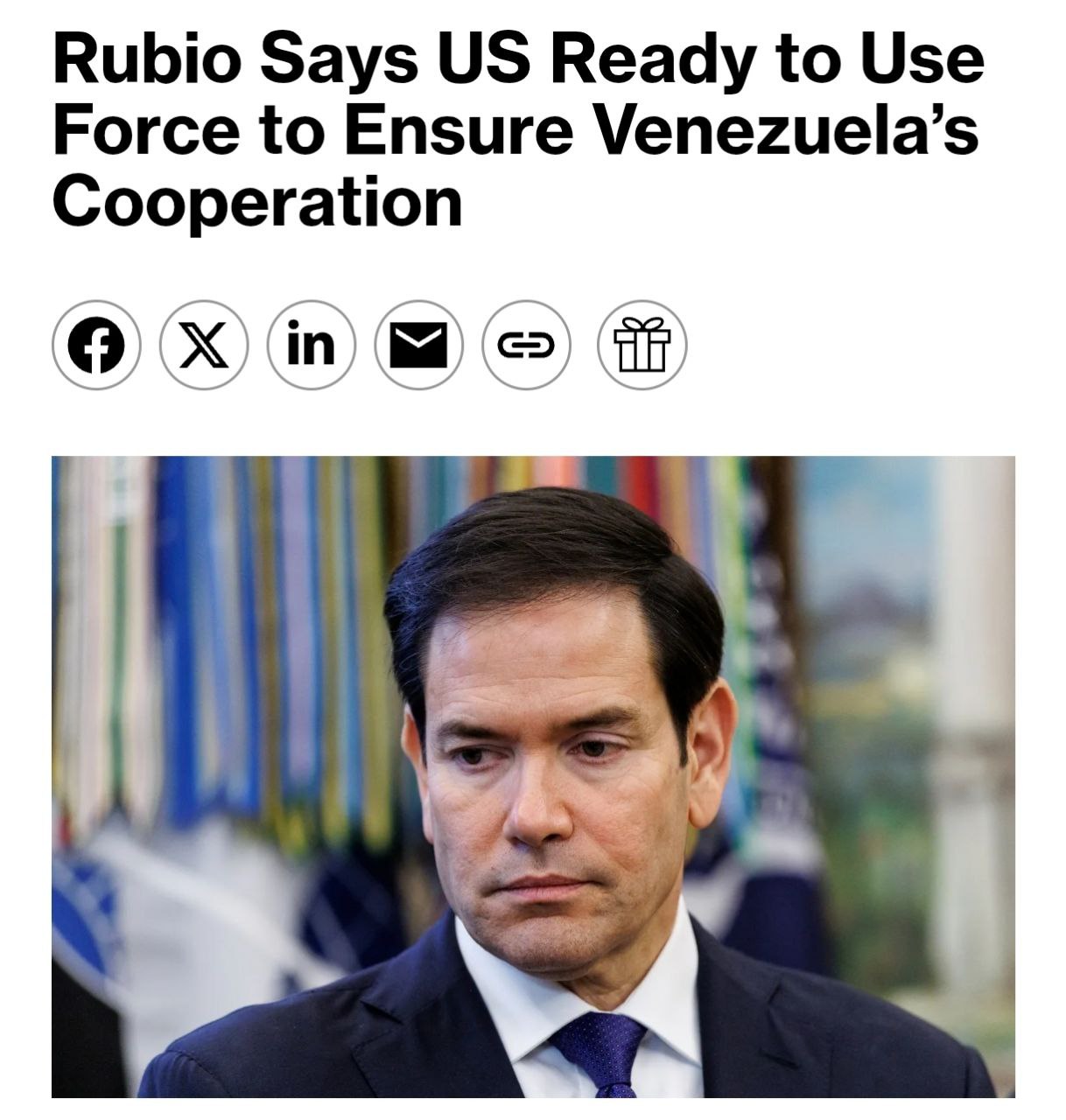 США готовы снова применить силы против Венесуэлы если её руководство откажется от сотрудничества Об этом заявил госсекретарь США Марко Рубио на слушаниях в Комитете Сената по международным отношениям Мы готовы применить силу если другие методы окажутся неэффективными Мы надеемся что до этого не дойдет но не откажемся от своего долга перед американским народом и нашей миссии в этом полушарии сказал Рубио Он также сообщил что и о президента Делси Родригес пообещала открыть энергетический сектор Венесуэлы для американских компаний дать им преференциальный доступ к добыче нефти и направлять доходы от ее продажи на закупку американских товаров