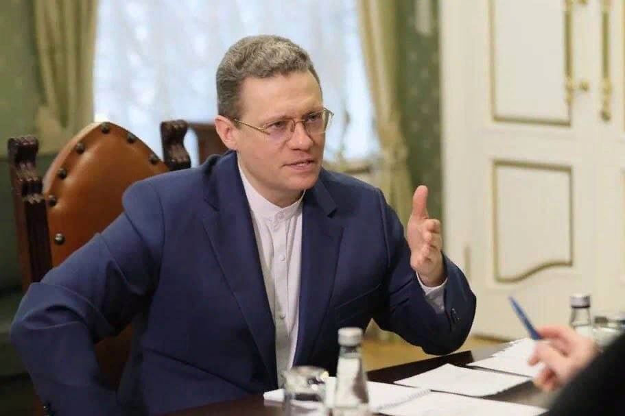 Губернатор Вологодской области Филимонов в интервью РБК предложил Северстали "зарыть топор войны и трудиться на благо людей" Читать далее #CHMF