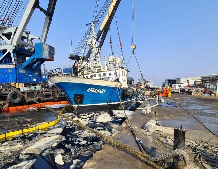 Русский краб заплатит 234 миллиона за загрязнённую бухту Троица Ленинский районный суд Владивостока обязал структуру компании Русского краба ООО Примкраб выплатить ущерб причиненный акватории бухте Троица в результате затопления рыболовного судна Акванавт Возместить придется 234 9 млн рублей Подробнее скорее читайте на сайте PRIMPRESS в MAX ДЗЕН ЧАТ БОТ