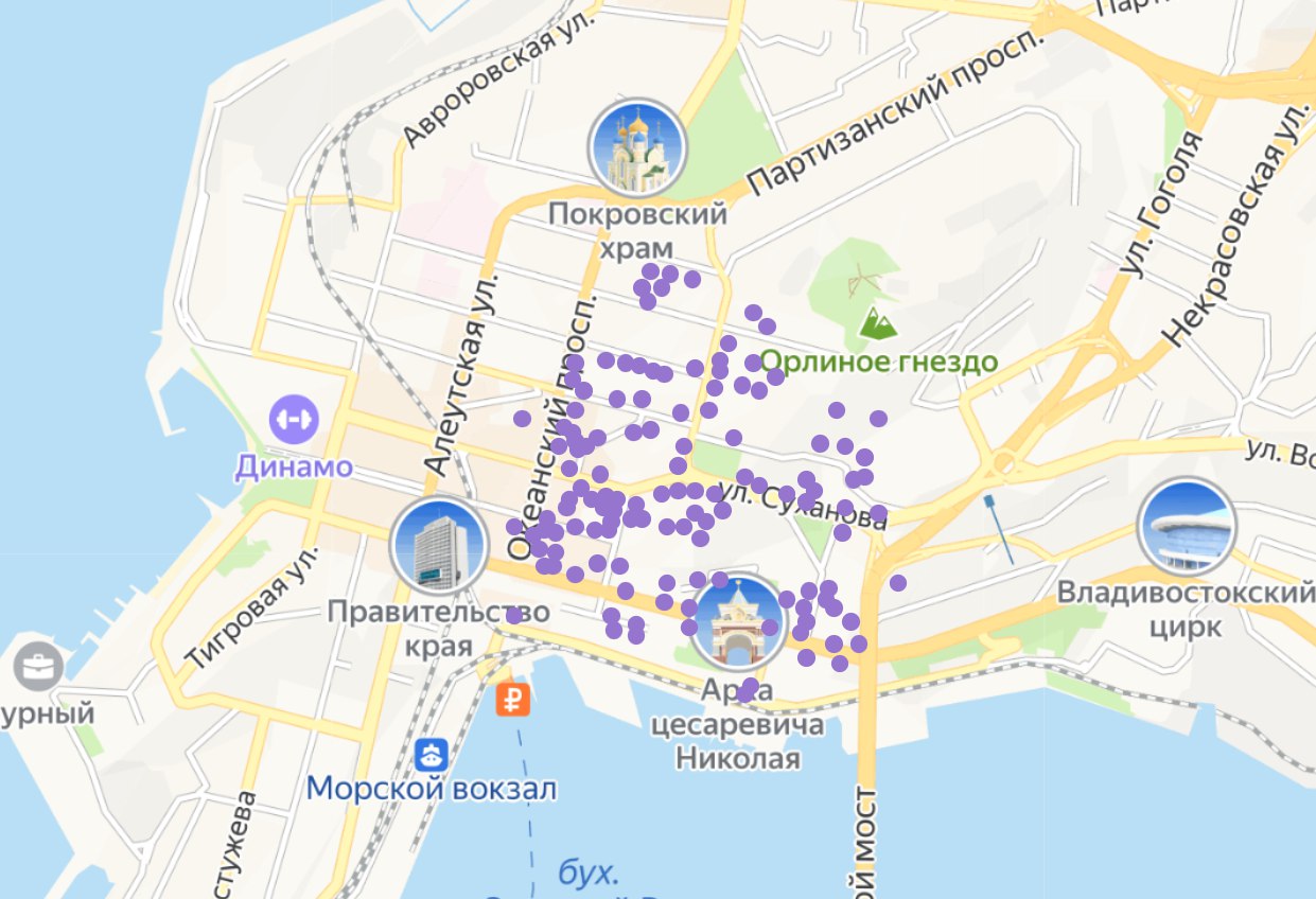 Более ста домов в центре Владивостока остались без электричества из-за аварии  Утром 31 июля в центре Владивостока произошло массовое отключение электричества. Оно коснулось более сотни домов на участке от Океанского проспекта до Лазо. Обесточенными оказались здание мэрии, краевого суда и прокуратуры, медицинские учреждения, торговые и офисные центры.  Как уточнили в ДРСК, в 8:40 зафиксировано аварийное отключение кабельно-воздушной линии электропередачи 35 кВ. Бригада энергетиков оперативно выехала на место для установления причин произошедшего, осмотра энергооборудования и дальнейших действий по включению потребителей.  Подробнее