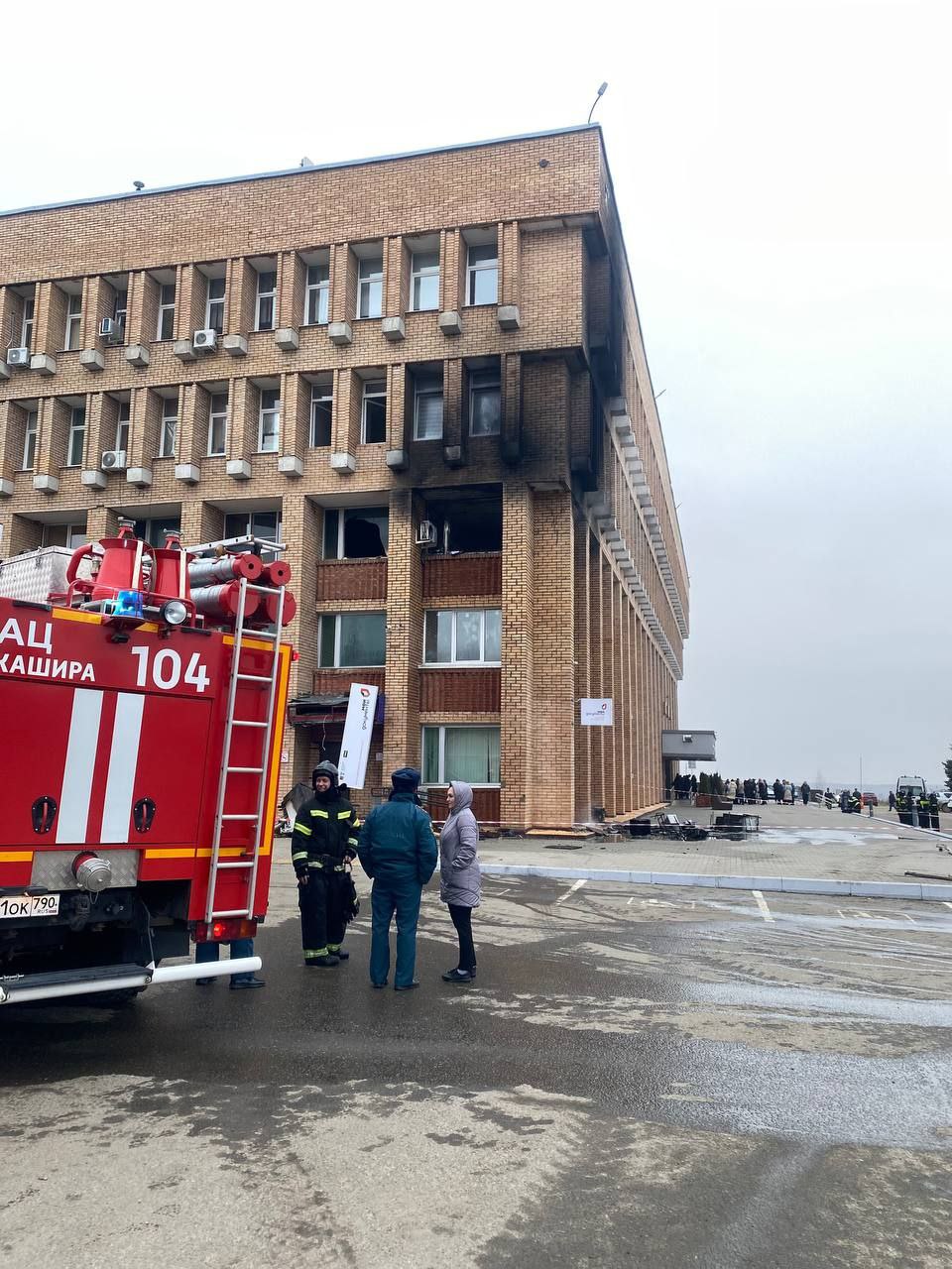 Коллеги из пресс службы администрации Каширы сообщают что возгорание ликвидировано Пострадавших нет причины устанавливаются