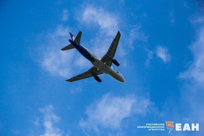 Из Челябинска можно будет недорого слетать в восемь городов С января 2026 года запускаются субсидируемые из бюджета рейсы в аэропорты Казани Калининграда Красноярска Сургута Ханты Мансийска Нижнего Новгорода Новосибирска Минеральных Вод Перечень маршрутов утвердила Росавиация Подписаться на канал ЕАН Челябинск