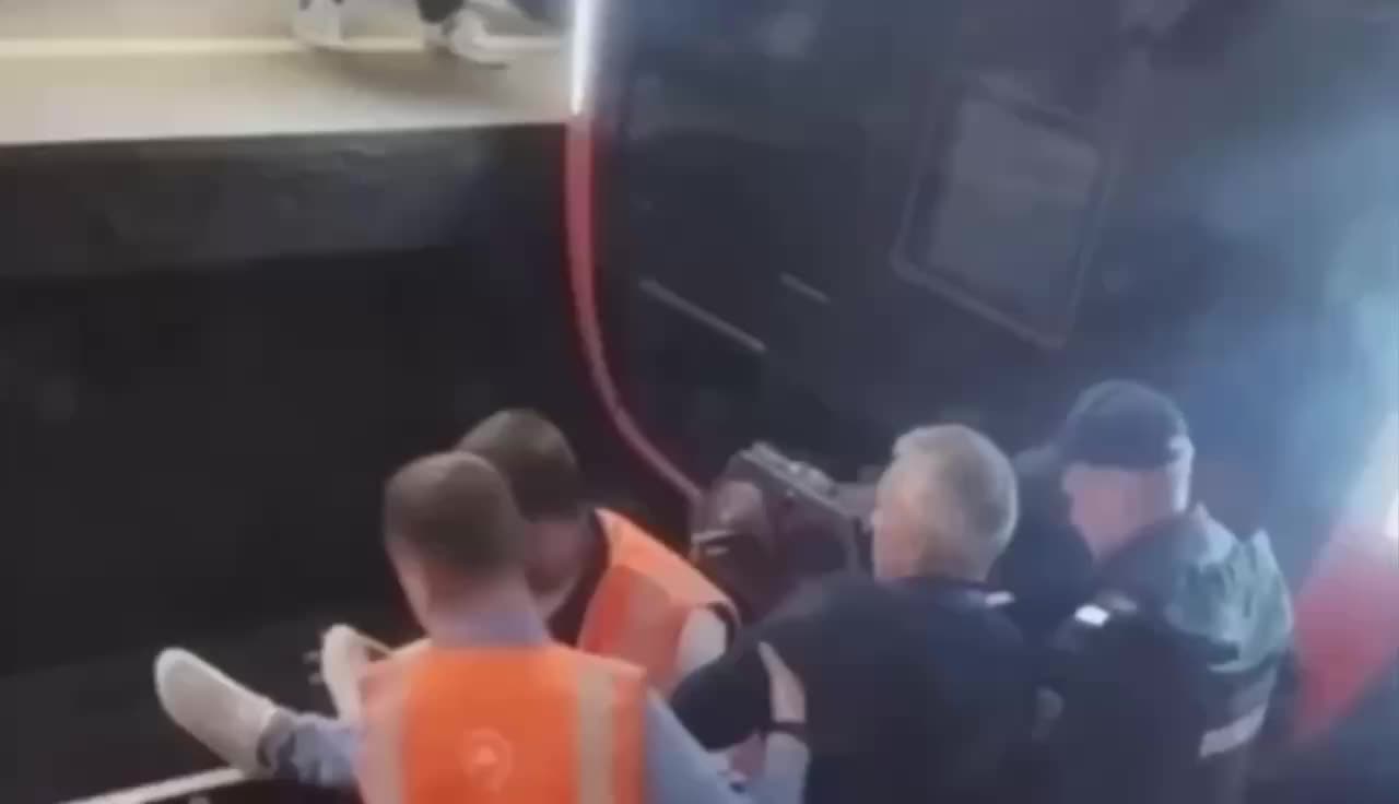 Восстановлено движение на Большой кольцевой линии после инцидента