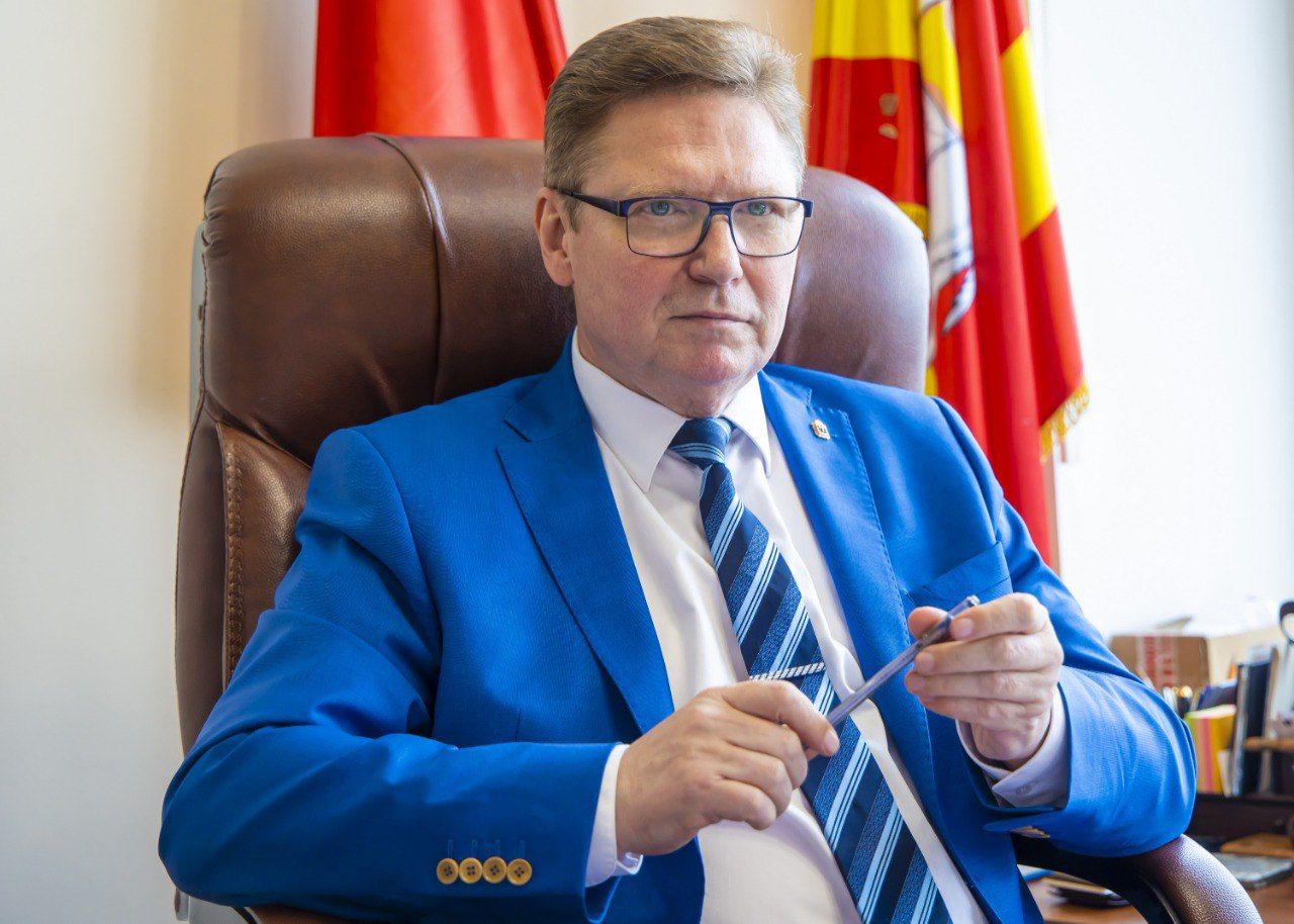 Владимир Путин наградил министра культуры региона   Алексей Бетехтин удостоился медали ордена «За заслуги перед Отечеством» II степени.