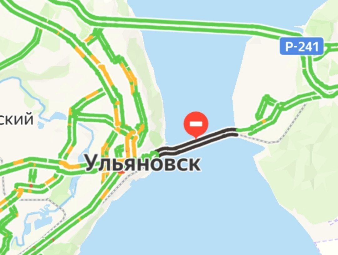 4 января Императорский мост в Ульяновске закрыт. В течение шести выходных праздничных дней подрядчик будет непрерывно вести работы по обновлению деформационных швов автомобильной части переправы через Волгу.