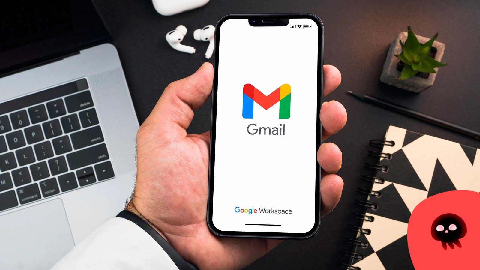 Пароли от 183 миллионов почтовых ящиков включая Gmail были раскрыты в результате утечки данных Утечка которая появилась в базе данных Have I Been Pwned на прошлой неделе содержит 3 5 терабайта данных и представляет собой одну из крупнейших среди всех зафиксированных в этом году Исследователи сообщают что 91 раскрытых учетных данных были ранее идентифицированы в других утечках однако порядка 16 4 млн адресов электронной почты не фигурировали в подобных историях ранее В Google заявляют что скомпрометированные учетные записи являются результатом заражения вредоносным ПО на устройствах пользователей а не сбоя в системе безопасности серверов Gmail