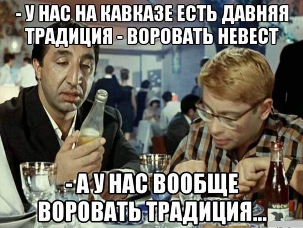 Не маркетплейс, а личный склад: 19-летняя сыктывкарка попалась на кражах в пункте выдачи заказов   По данным следствия, с сентября 2024 по февраль 2025 девушка работала в пункте выдачи одного из маркетплейсов. Возвращённые клиентами смартфоны и ювелирные украшения она аккуратно оставляла себе, а в возврат отправляла пустую упаковку. За полгода успела вынести товаров на 403 тысячи рублей. Деньги с продажи присвоенного тратила по личному усмотрению.    Прокуратура уже направила дело в суд. Статья - ч.3 ст.160 УК РФ  присвоение в крупном размере . За такое не скидка, а до 6 лет.