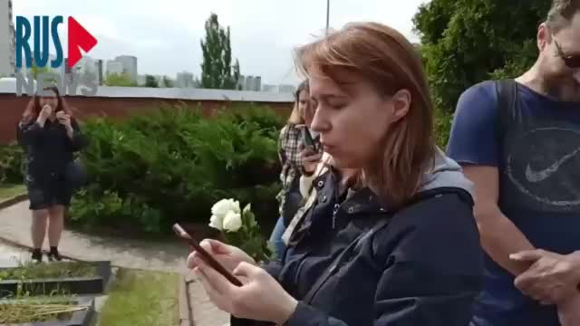 Гражданская панихида по Алексею Навальному на Борисовском кладбище в Москве
