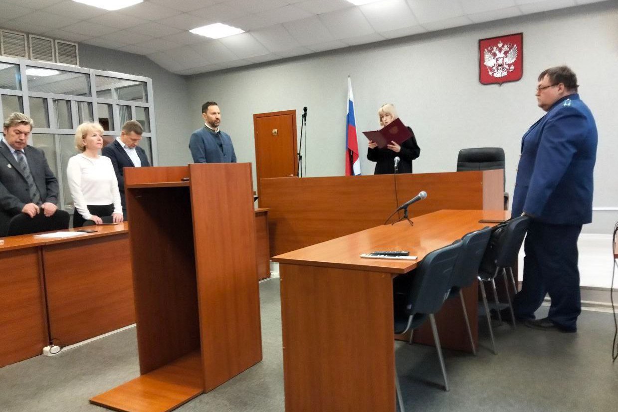 Два поставщика фальсифицированных рентген аппаратов для больниц Перми приговорены к шести и шести с половиной годам колонии Аппараты неизвестного производства были выданы за сертифицированные ущерб бюджету составил 120 млн руб Подробнее   clck ru 3Phnio Медвестник Здравоохранение Другое