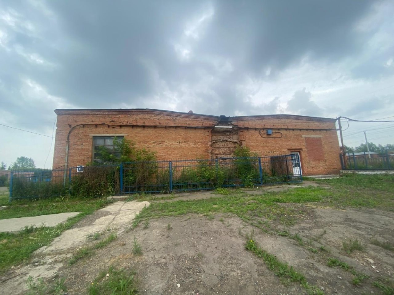 «Газпром трансгаз Томск» реализует с торгов помещение склада в городе Юрга по ул. Шоссейная, 40г. Начальная цена лота: 8 886 000 рублей. Торги пройдут на электронной торговой площадке ГПБ 27 августа. Полная информация об объекте по ссылке.