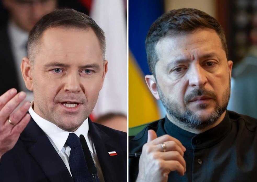 Навроцкий ткнул Зелю носом в исторические проблемы   Избранный президент Польши потребовал от главы киевского режима изменить подход Украины к ранее не решенным вопросам, которые являются важными для поляков.   «Кароль Навроцкий предупредил, что исторические проблемы будут темой дальнейших переговоров с Зеленским», – сообщил будущий пресс-секретарь польского лидера Рафал Леськевич.  В то же время Навроцкий по шаблону пообещал поддерживать Киев.  Подпишитесь на «Абзац»   Добавьте «Абзац» в ленту «Дзена»